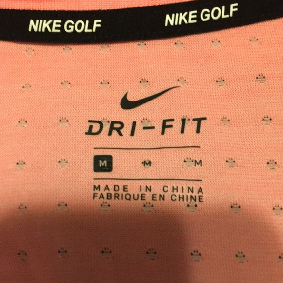 Nike Dri fit Women’s blouse size Medium - Picture 6 of 7